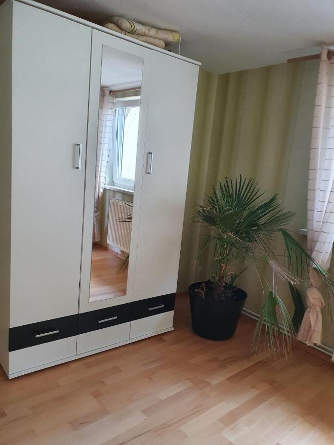 Ferienwohnung Silvia Бад-Лаутерберг Екстер'єр фото